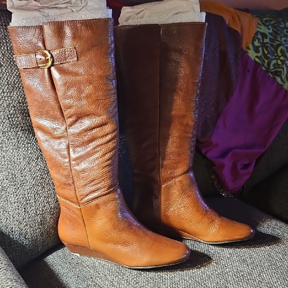 Steve Madden Tan Over the Knee Boots - Picture 2 of 10